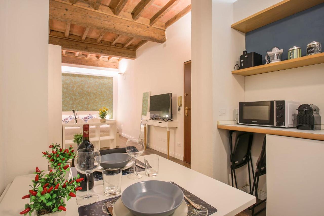 Oltrarno Suite In Florencia Exterior foto
